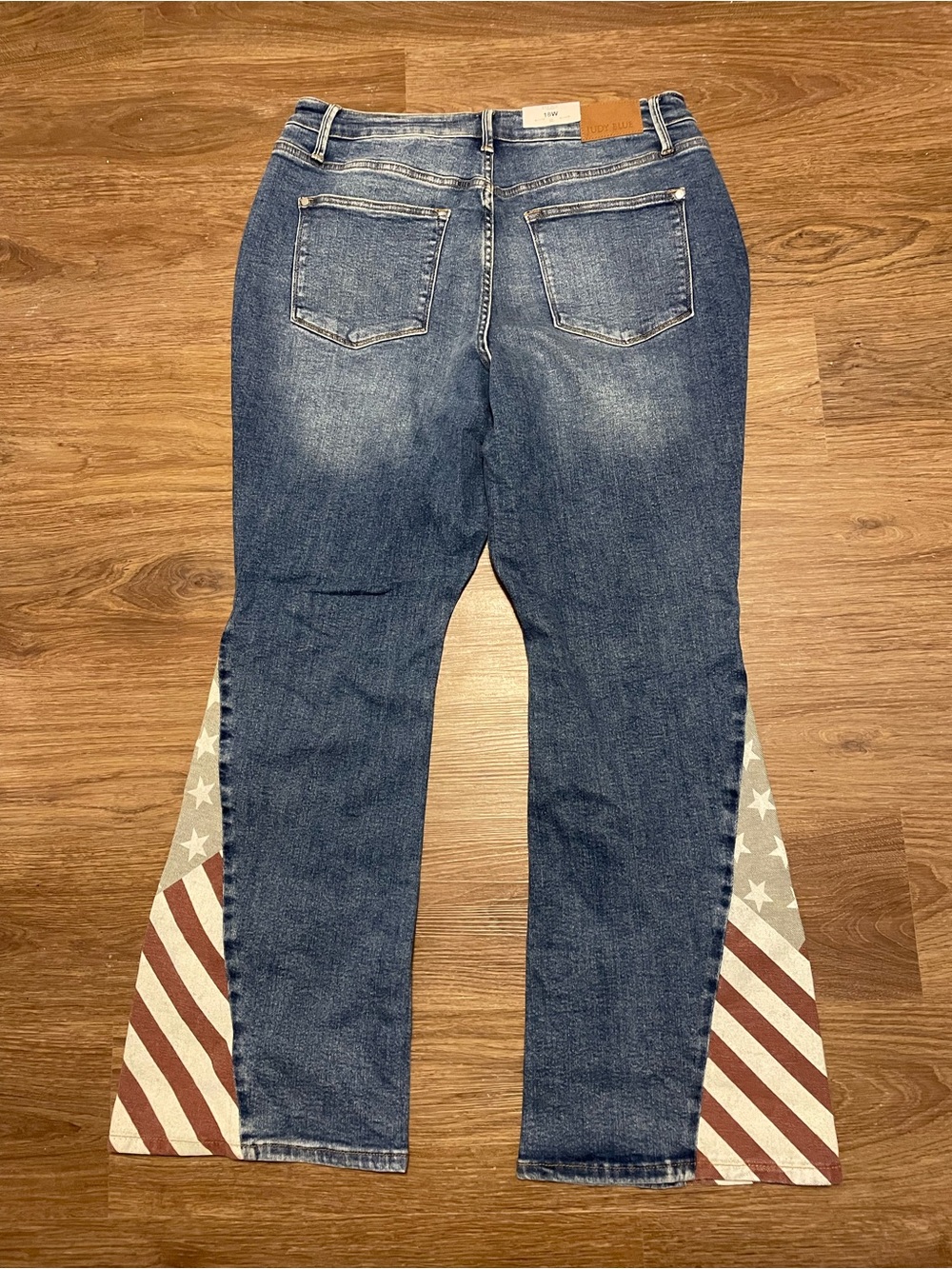 NWT Judy Blue Freedom Ring Flare Jeans - American Flag Patriotic - Picture 3 of 6